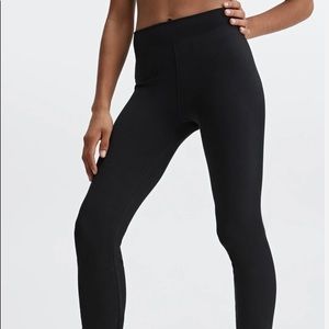 HP✨Fabletics Cloud Seamless Pants 🖤